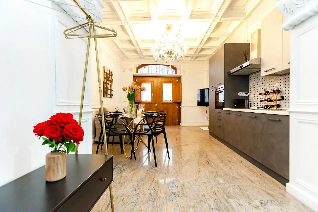 Navona Artist 7 Apt Rome Appartement